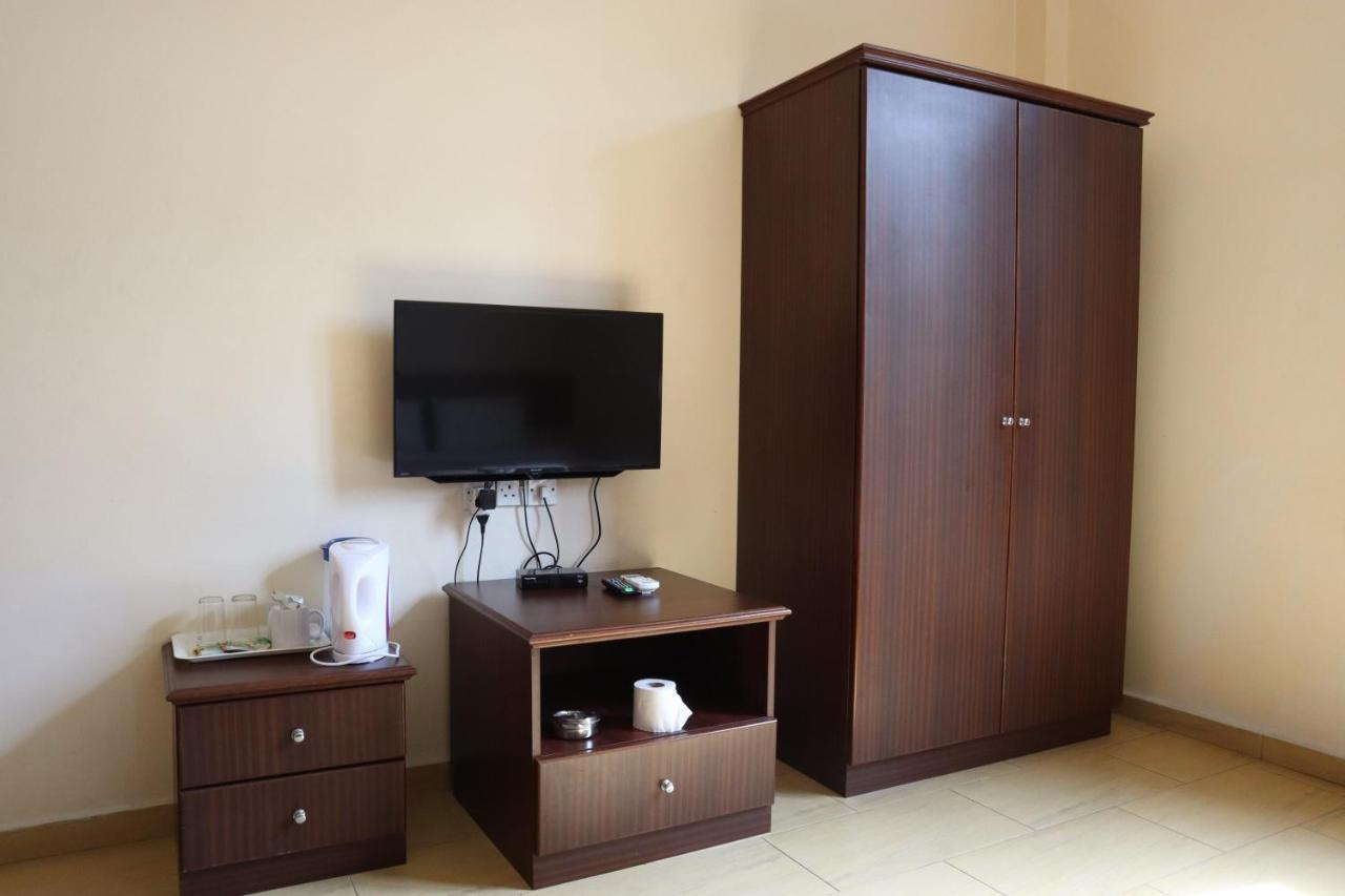 Hotel Wangsamas Tampin Kültér fotó